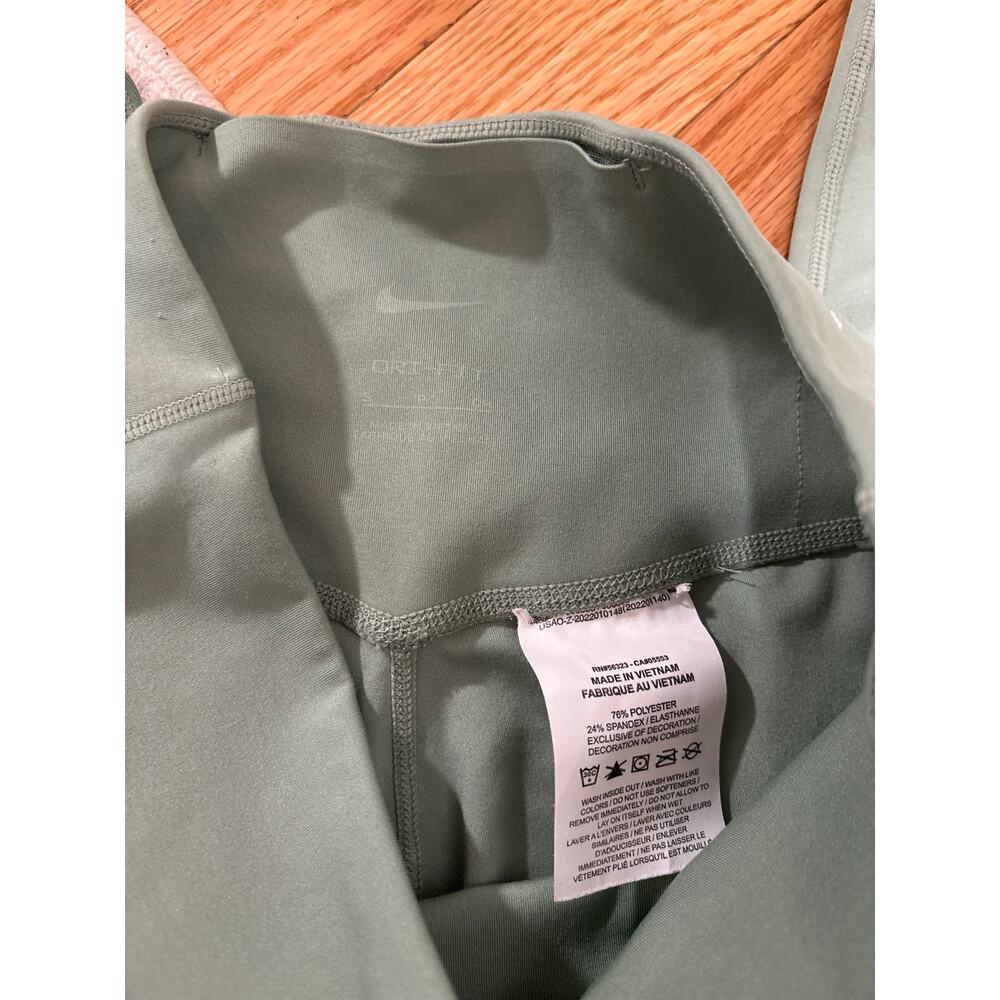 Nike Women's Sage Green High Rise Full Length Athletic Leggings - Picture 7 of 7